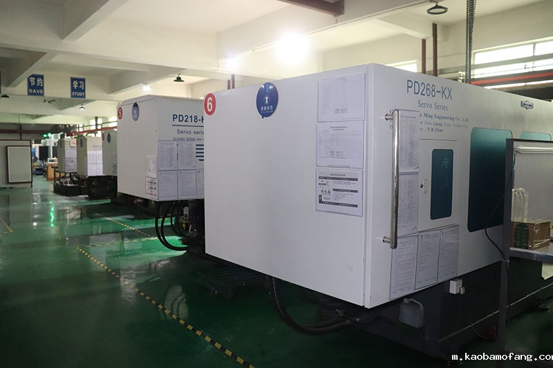 硅胶制品注塑部