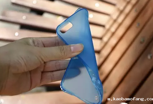 TPU保护套软硬适中.png TPU保护套软硬适中.png